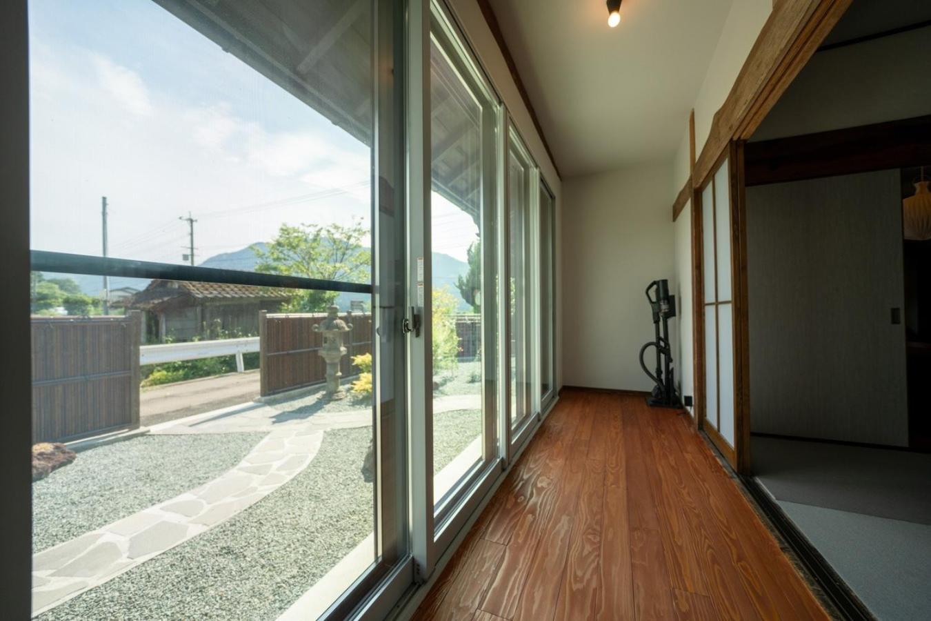 Shuka - Vacation 75085v Aso